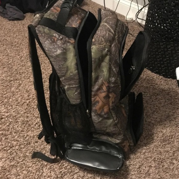 Backpack - Picture 2 of 3